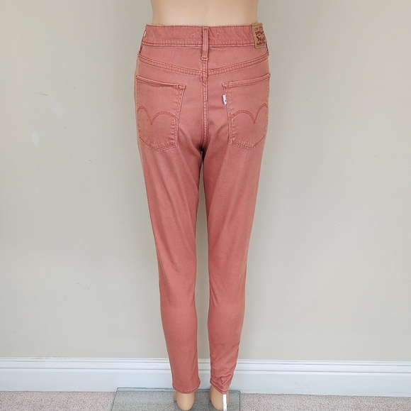 Levi Strauss 720 High Rise Super Skinny Pants - Picture 8 of 8